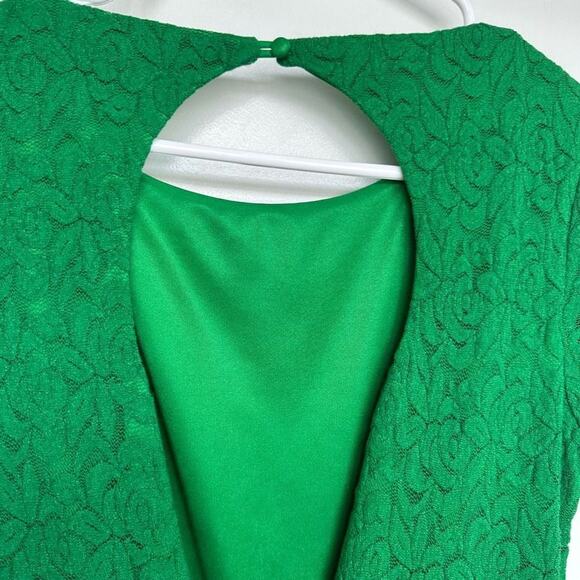 Laundry By Shelli Segal Lace Sheath Dress in Green, Size 2 - Picture 5 of 8